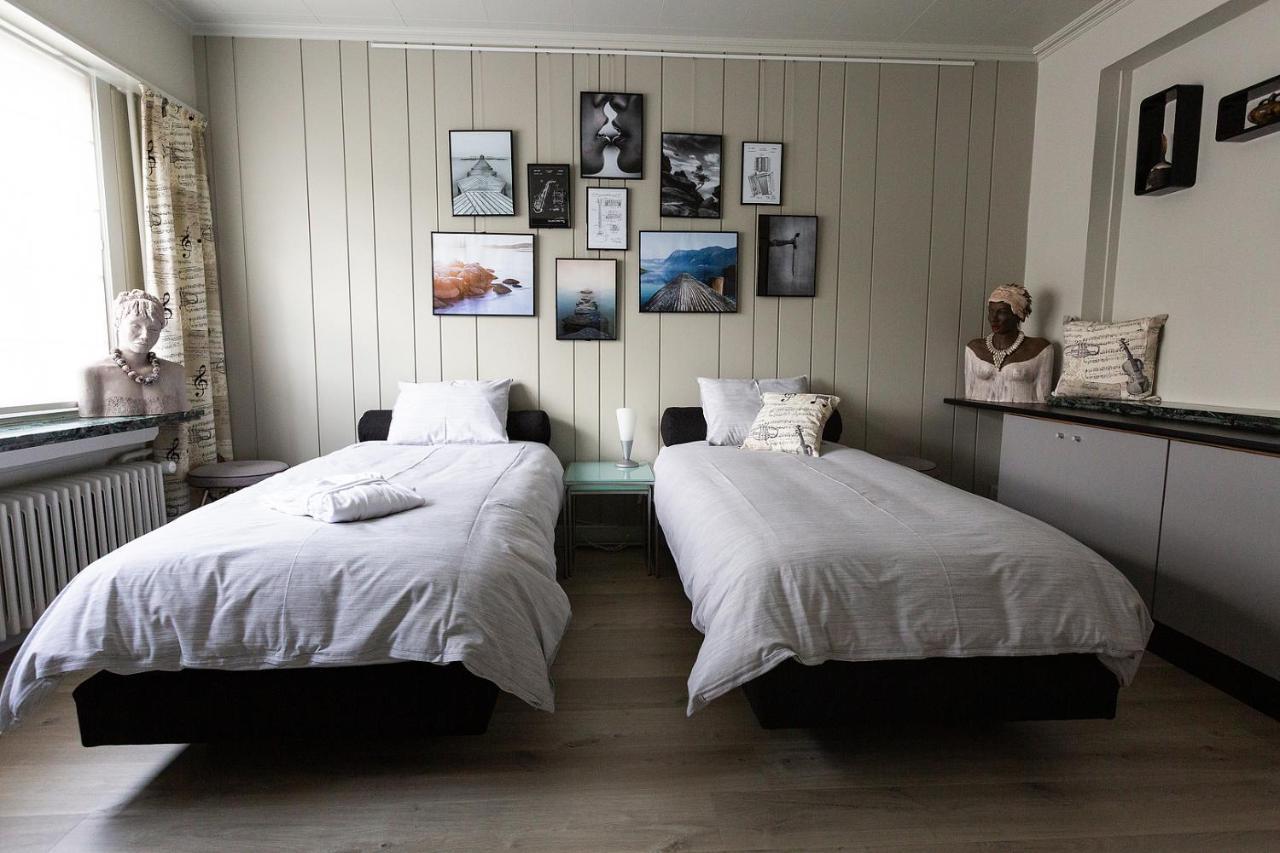 Bed 'N Blues **** Villa Halen Екстериор снимка